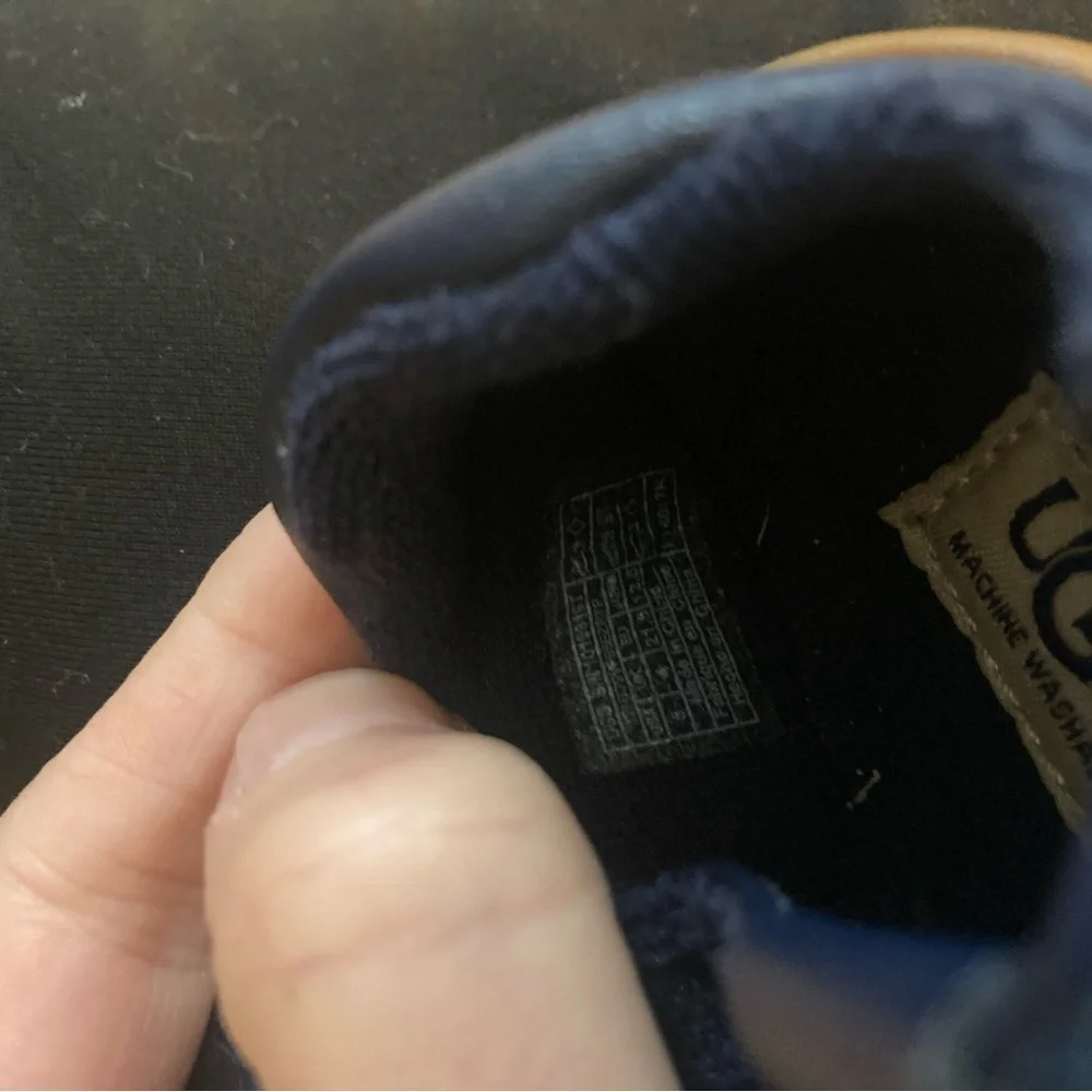 Ugg infant shoes blue size 5 infant Velcro